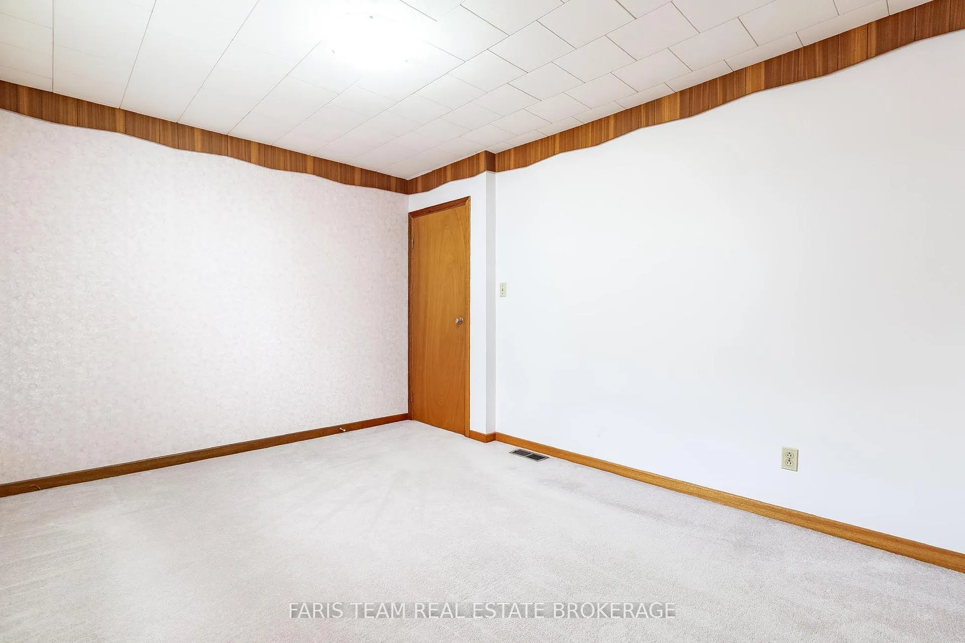 Photo 28 of 175 Mary Street, Orillia — HOMEH