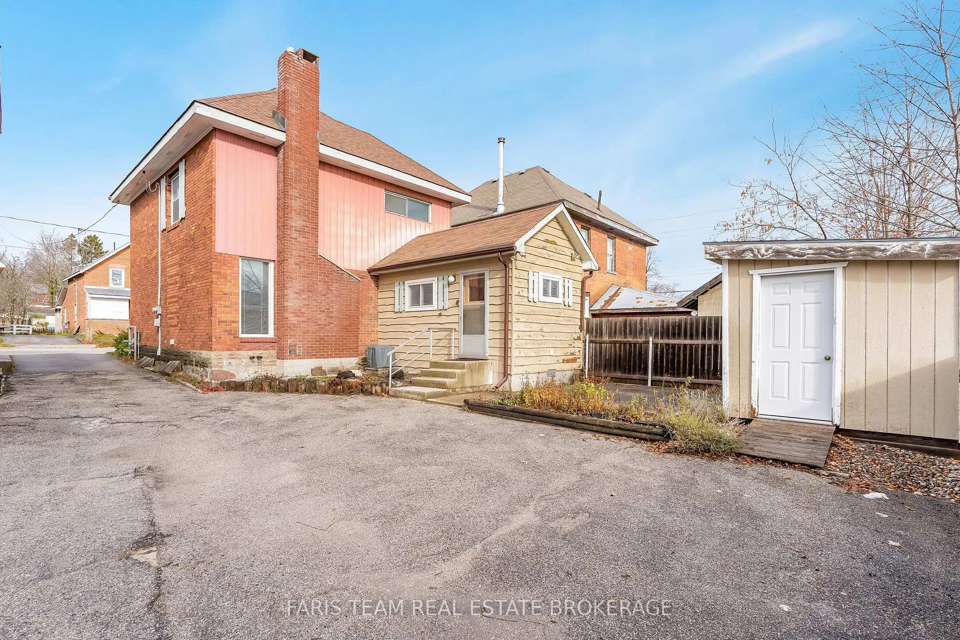 Photo 38 of 175 Mary Street, Orillia — HOMEH