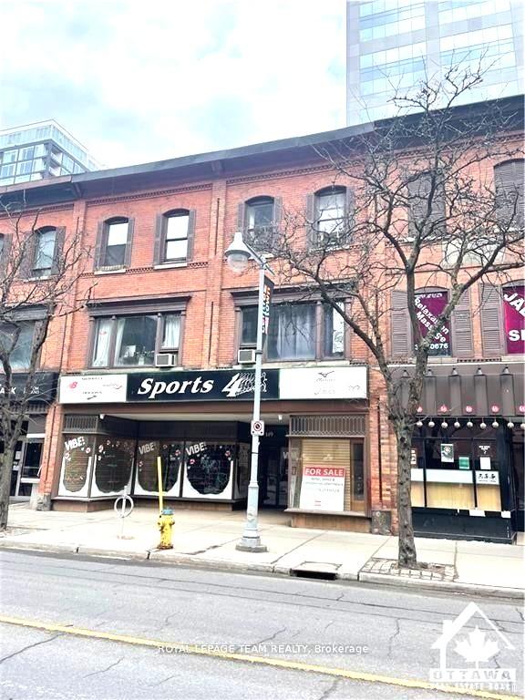 Photo 1 of Unit 2, 151 Bank Street, Ottawa, Ottawa Centre — HOMEH