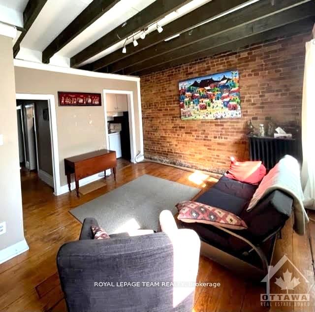 Photo 4 of Unit 2, 151 Bank Street, Ottawa, Ottawa Centre — HOMEH