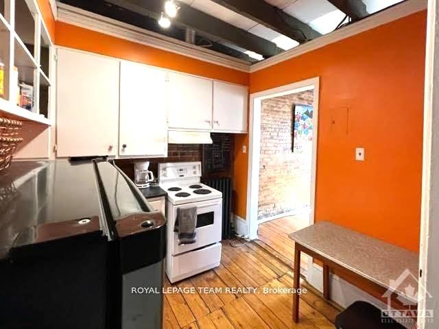 Photo 6 of Unit 2, 151 Bank Street, Ottawa, Ottawa Centre — HOMEH