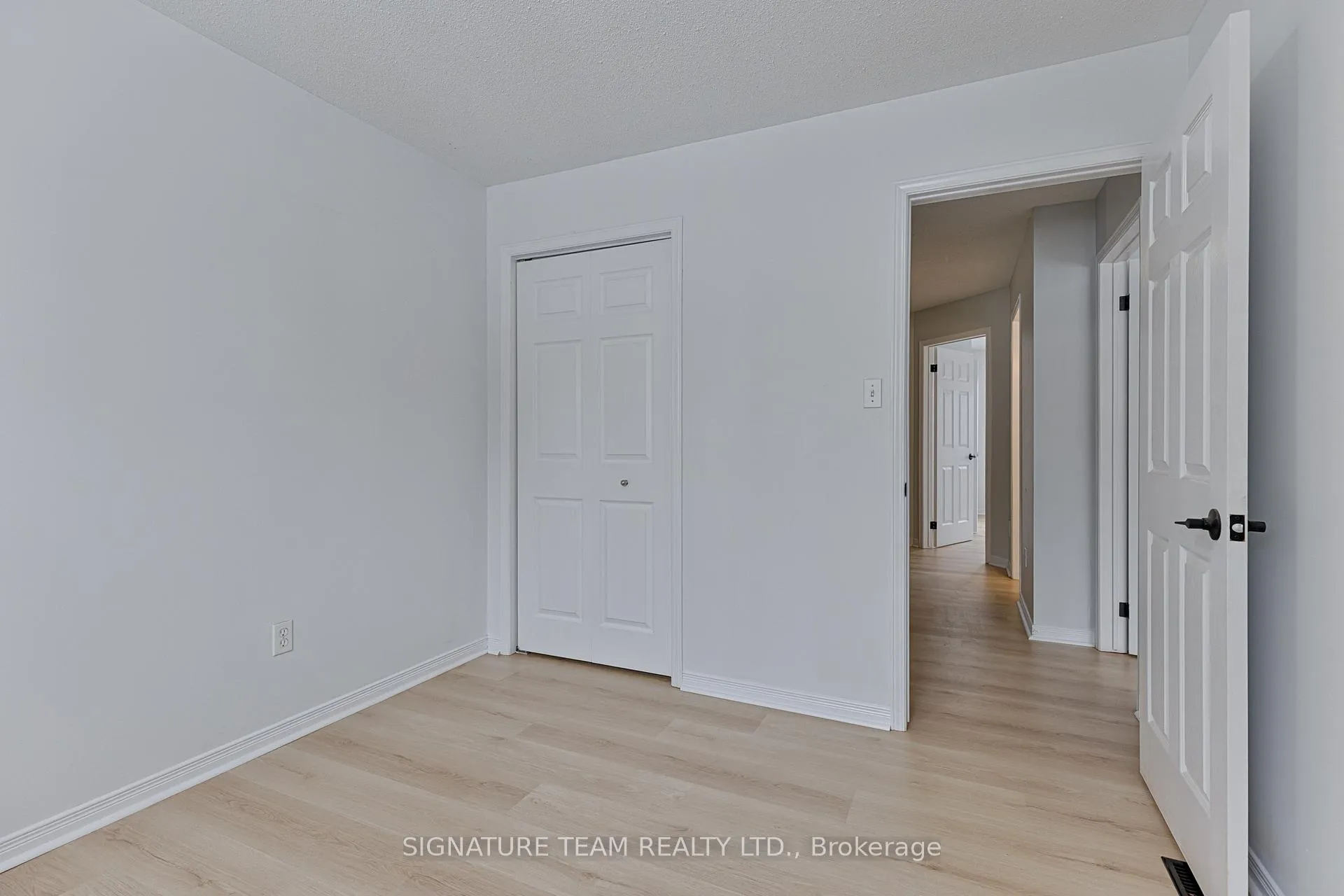Photo 18 of 20 Northbrook Road, Petawawa — HOMEH