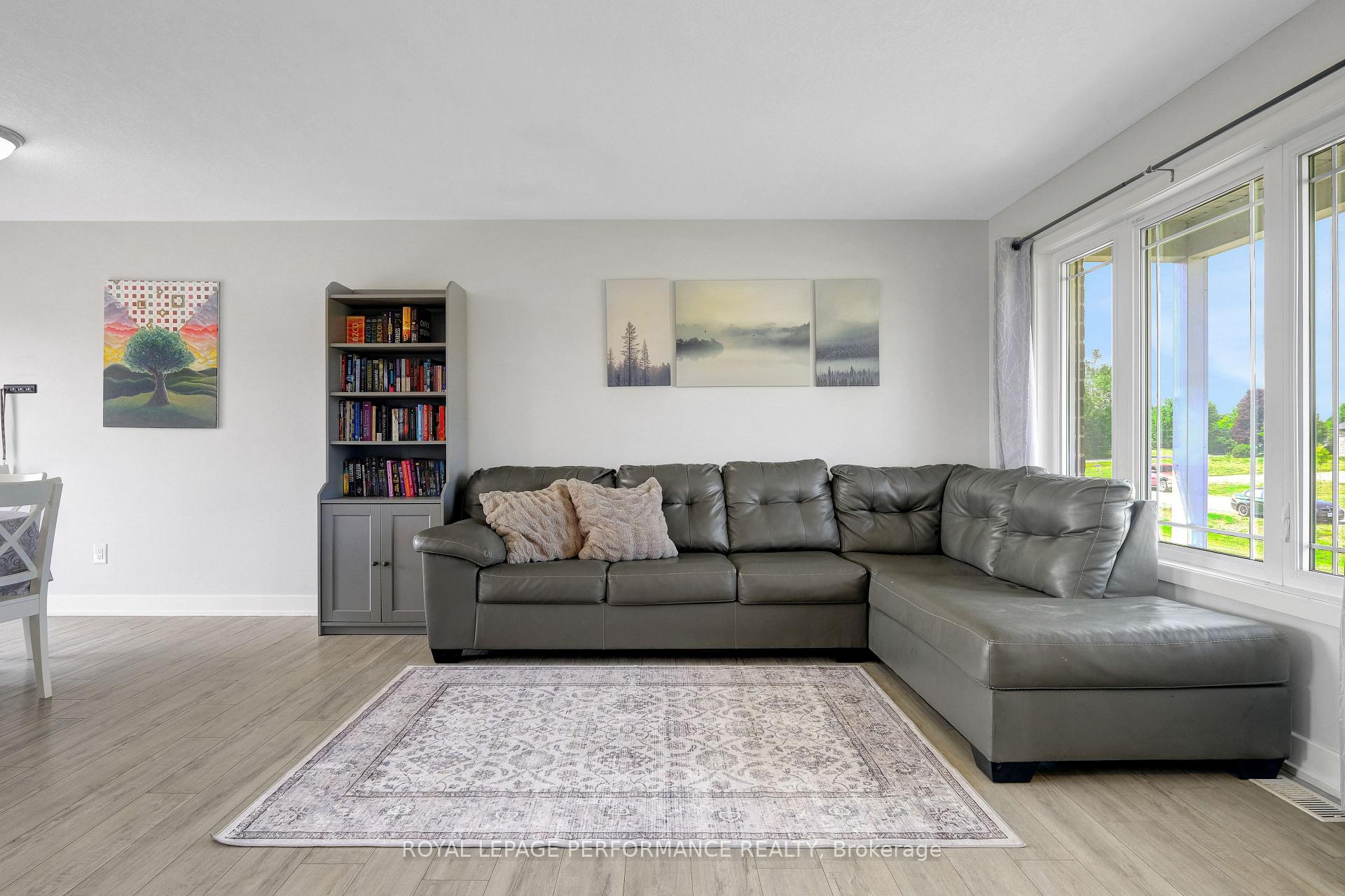 Photo 5 of 2995 Drew Drive, North Dundas, North Dundas (Mountain) Twp — HOMEH