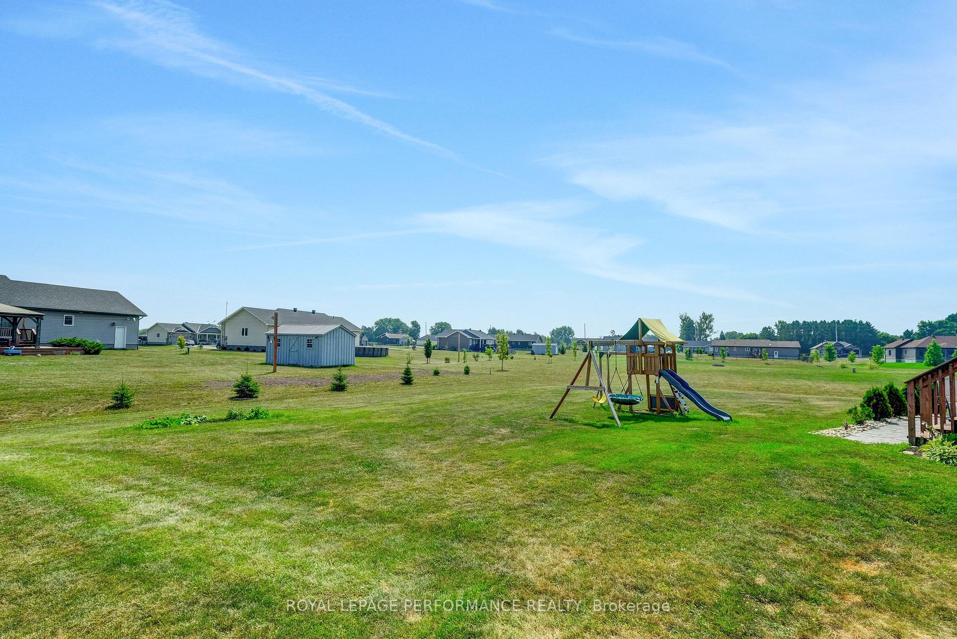 Photo 31 of 2995 Drew Drive, North Dundas, North Dundas (Mountain) Twp — HOMEH