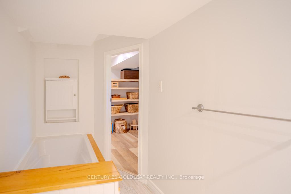 Photo 36 of 9 Queen Mary Street, Ottawa, Overbrook — HOMEH