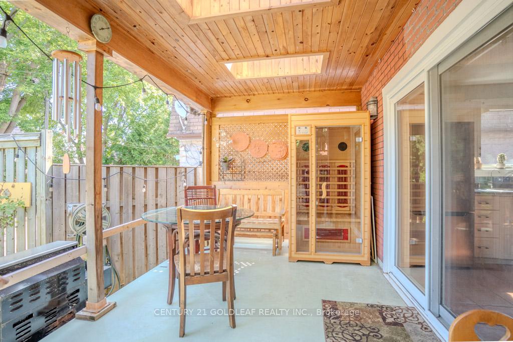 Photo 40 of 9 Queen Mary Street, Ottawa, Overbrook — HOMEH