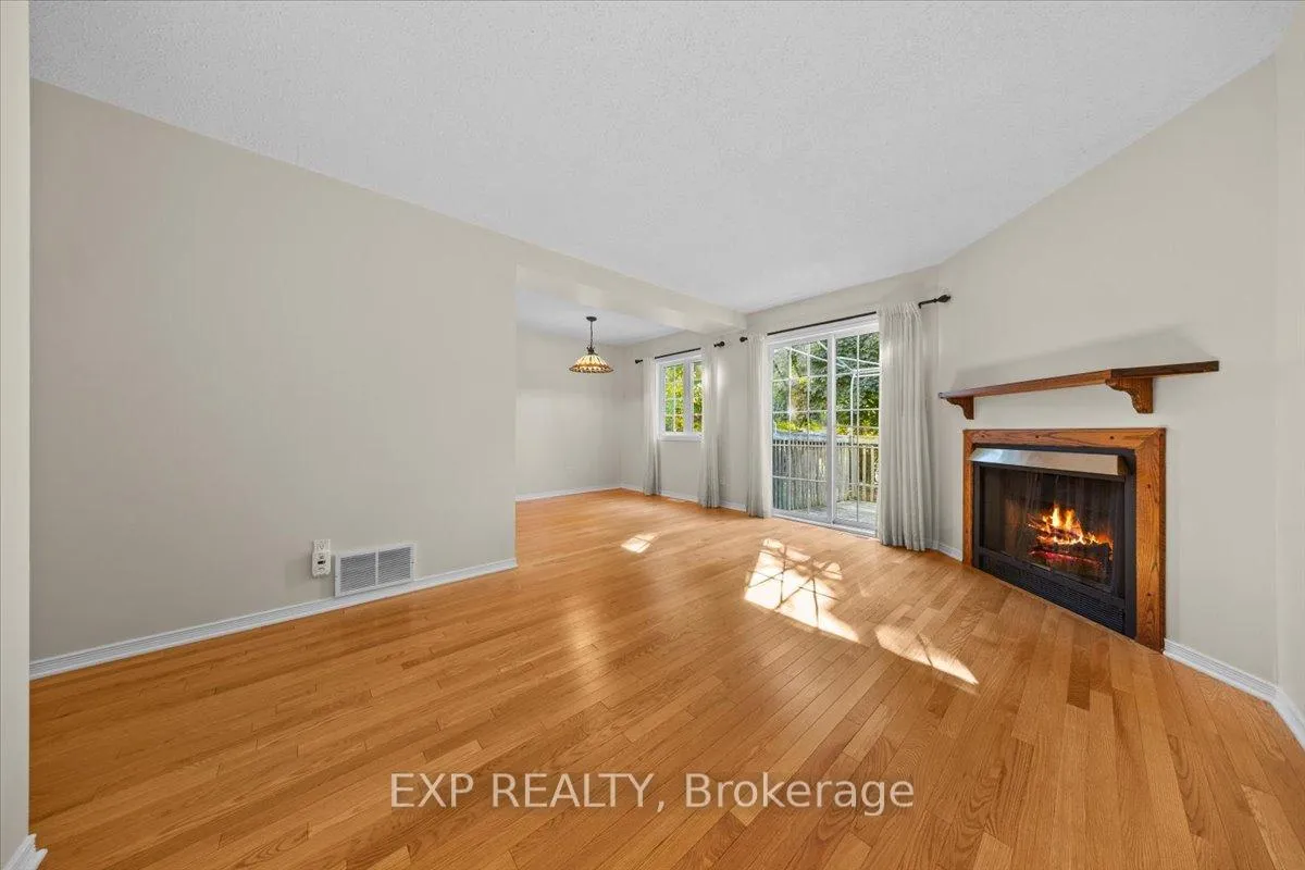 Photo 20 of 1678 Boisbriand Crescent, Ottawa, Chateauneuf — HOMEH