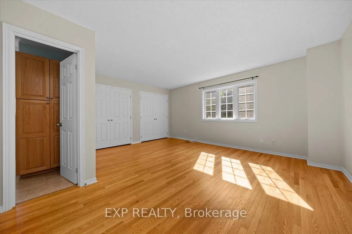 Photo 22 of 1678 Boisbriand Crescent, Ottawa, Chateauneuf — HOMEH