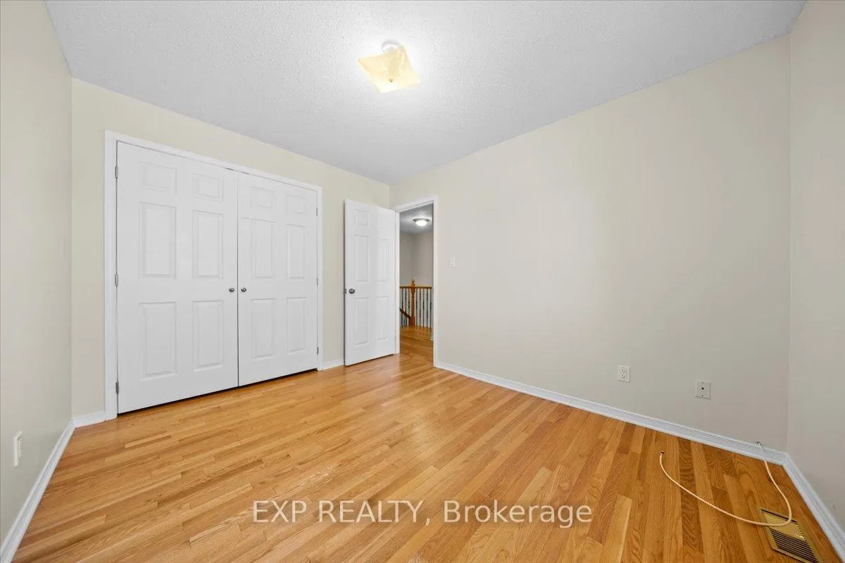 Photo 27 of 1678 Boisbriand Crescent, Ottawa, Chateauneuf — HOMEH