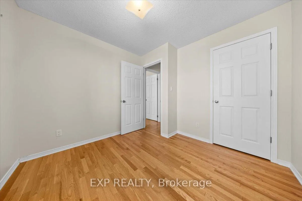 Photo 29 of 1678 Boisbriand Crescent, Ottawa, Chateauneuf — HOMEH