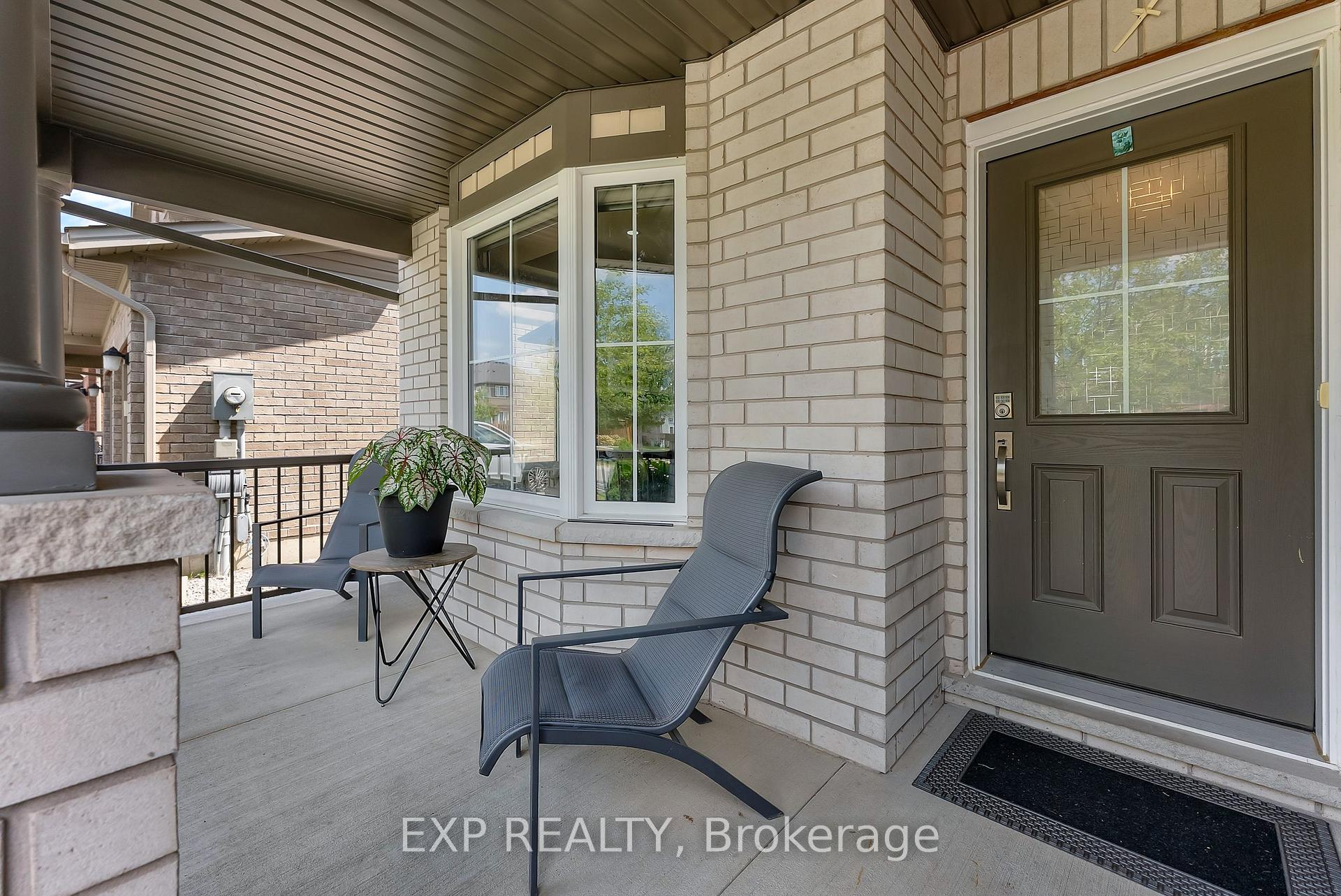 Photo 5 of 10 Riley Avenue, Pelham, Fonthill — HOMEH