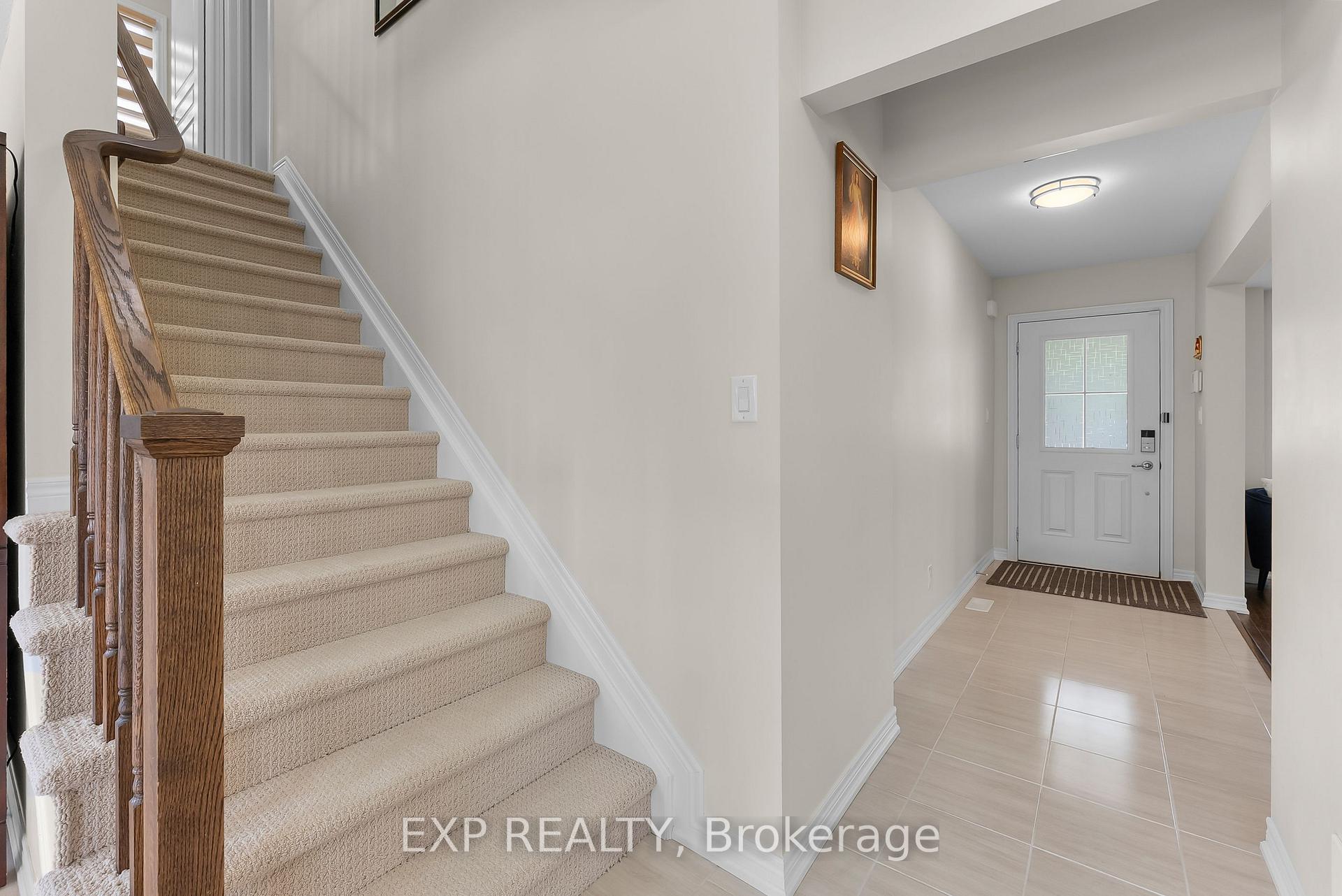 Photo 11 of 10 Riley Avenue, Pelham, Fonthill — HOMEH
