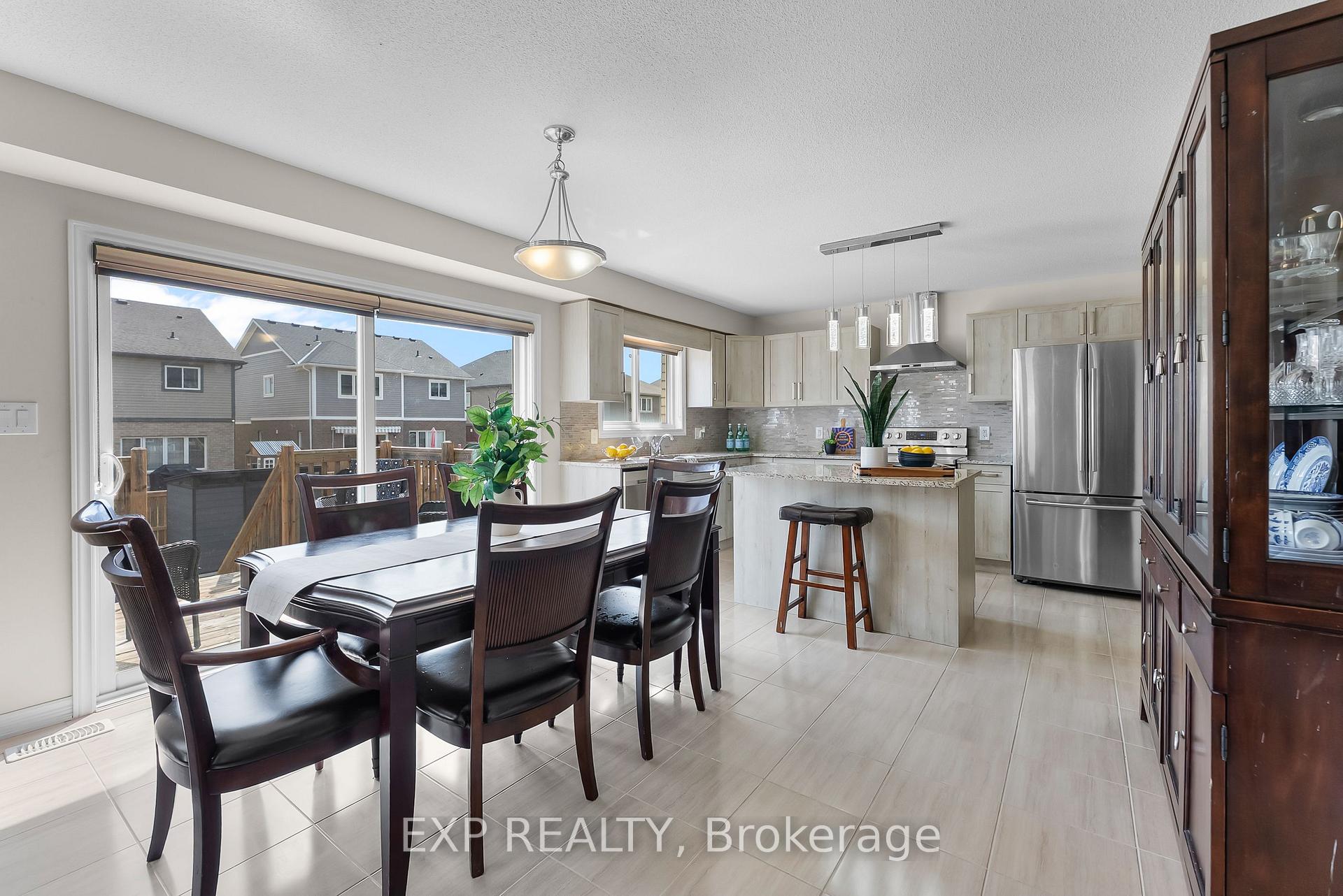 Photo 15 of 10 Riley Avenue, Pelham, Fonthill — HOMEH