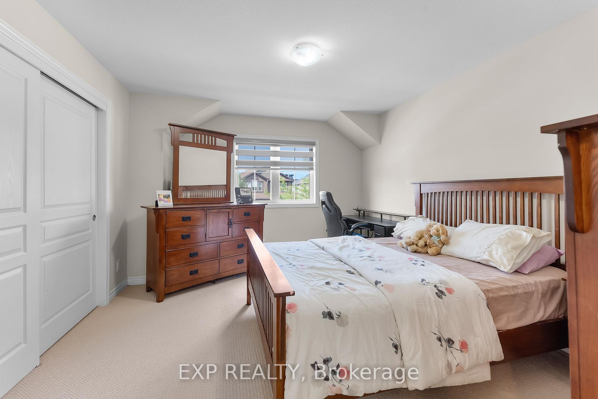 Photo 27 of 10 Riley Avenue, Pelham, Fonthill — HOMEH