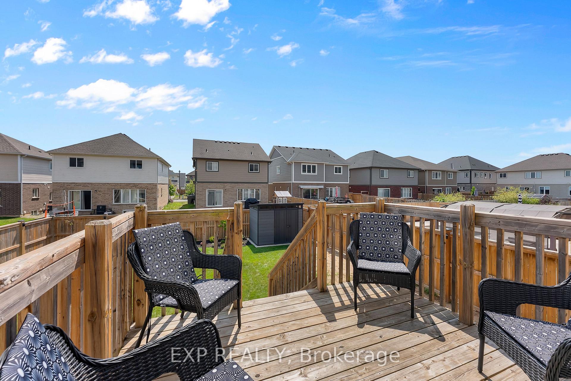 Photo 44 of 10 Riley Avenue, Pelham, Fonthill — HOMEH