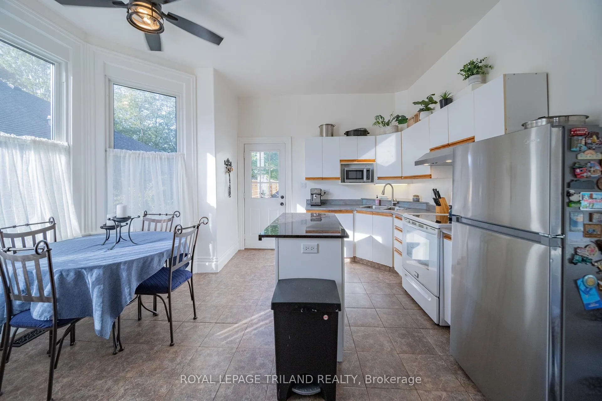 Photo 17 of 190 Emily Street, North Middlesex, Parkhill — HOMEH