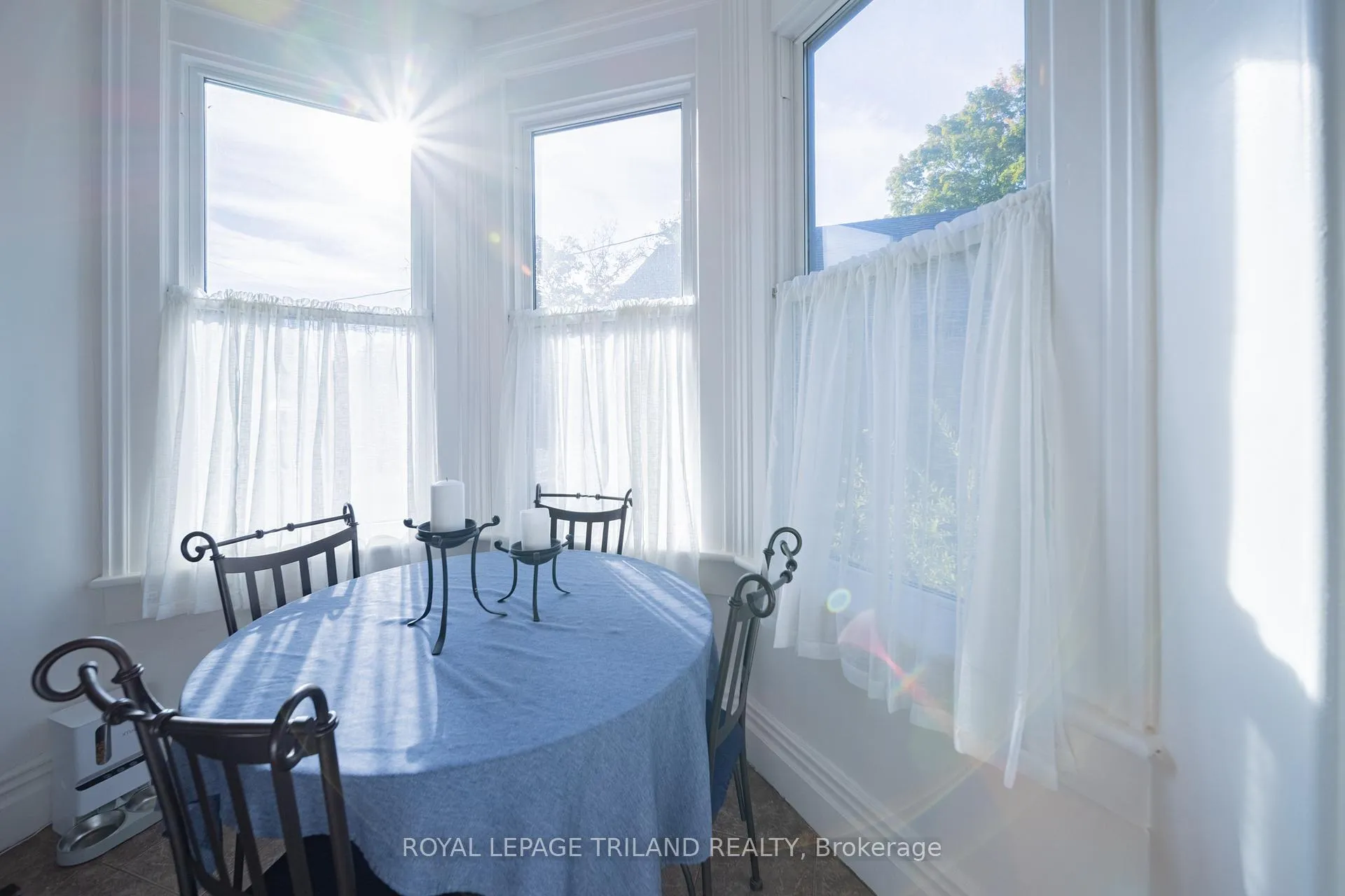 Photo 19 of 190 Emily Street, North Middlesex, Parkhill — HOMEH