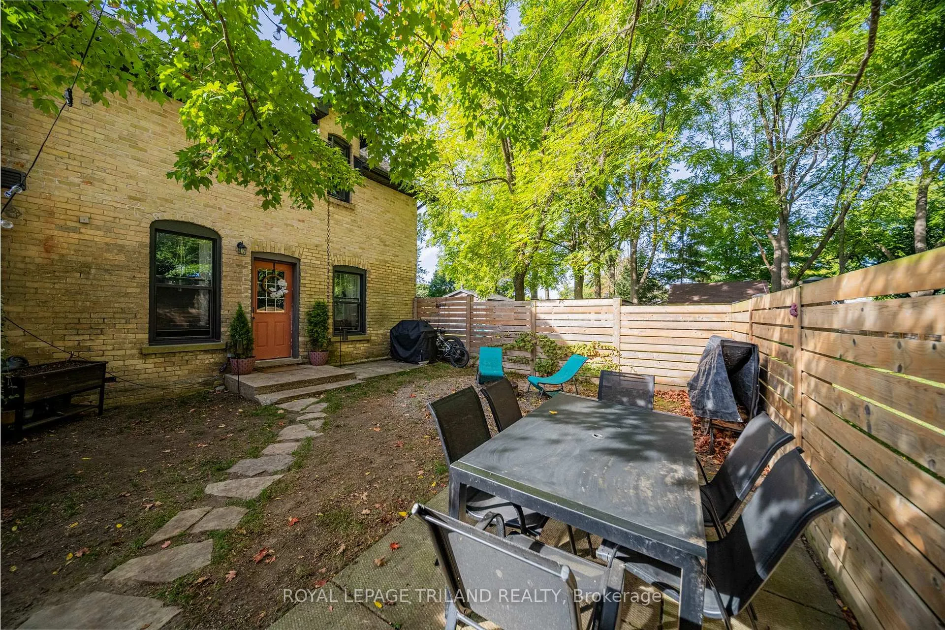 Photo 36 of 190 Emily Street, North Middlesex, Parkhill — HOMEH