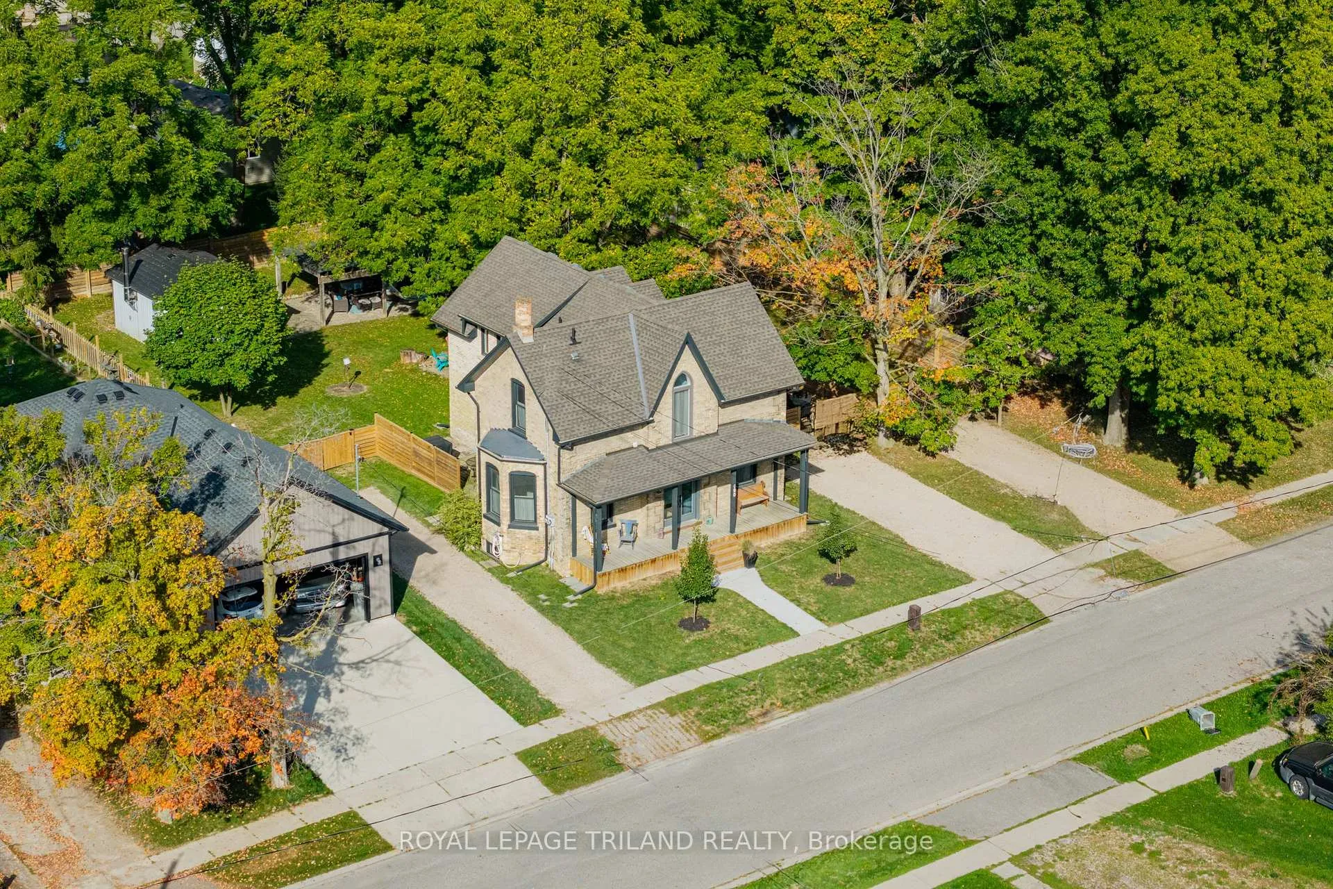 Photo 39 of 190 Emily Street, North Middlesex, Parkhill — HOMEH