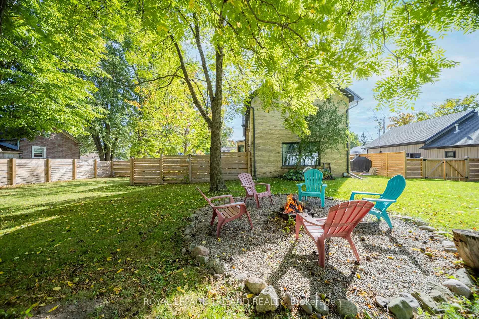 Photo 44 of 190 Emily Street, North Middlesex, Parkhill — HOMEH
