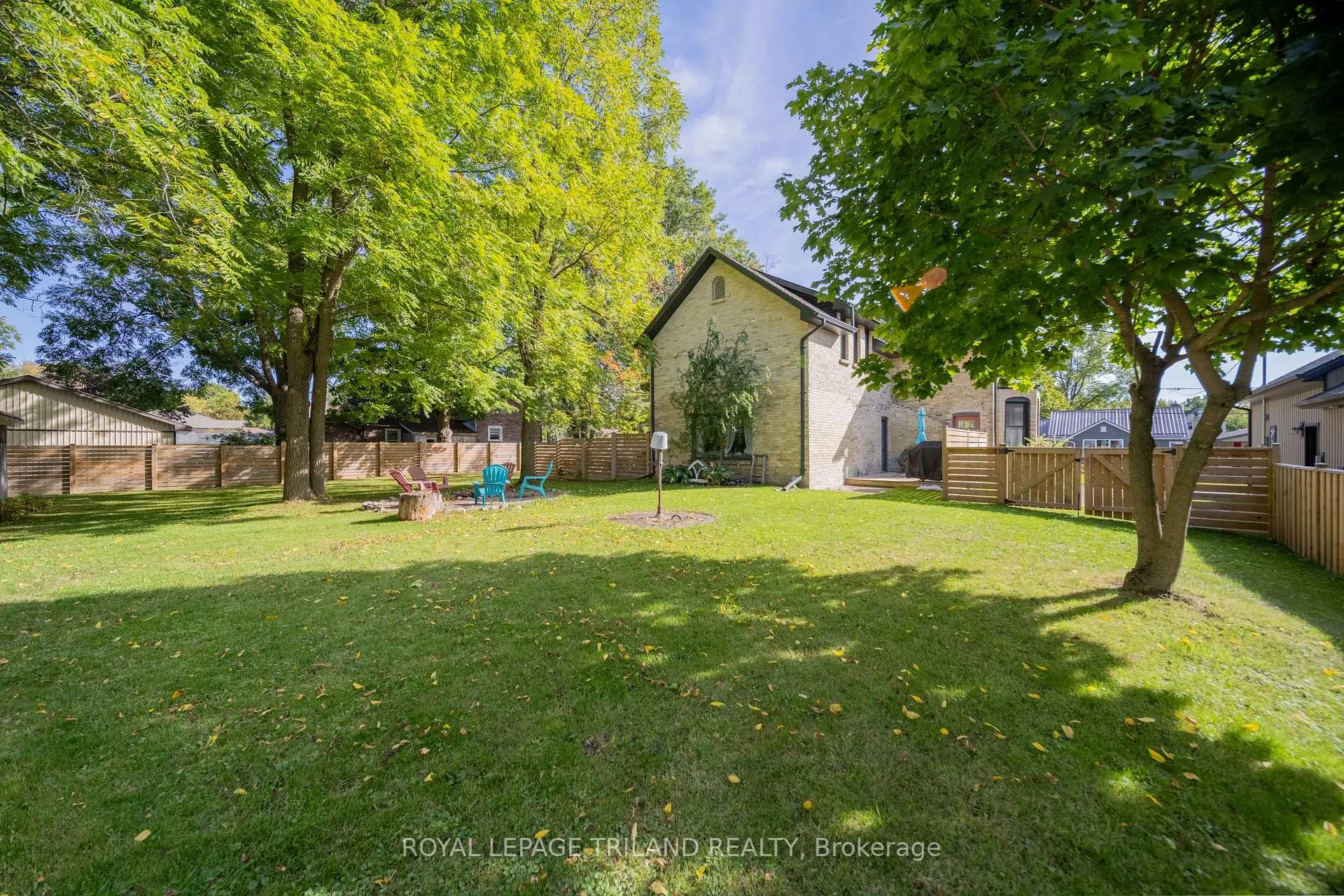 Photo 46 of 190 Emily Street, North Middlesex, Parkhill — HOMEH