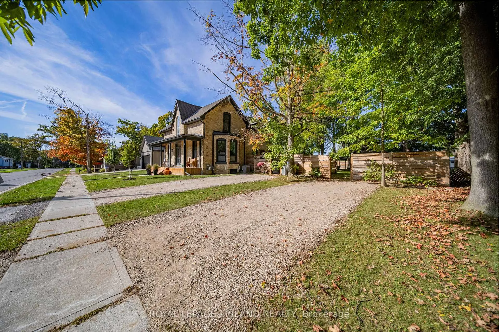 Photo 48 of 190 Emily Street, North Middlesex, Parkhill — HOMEH