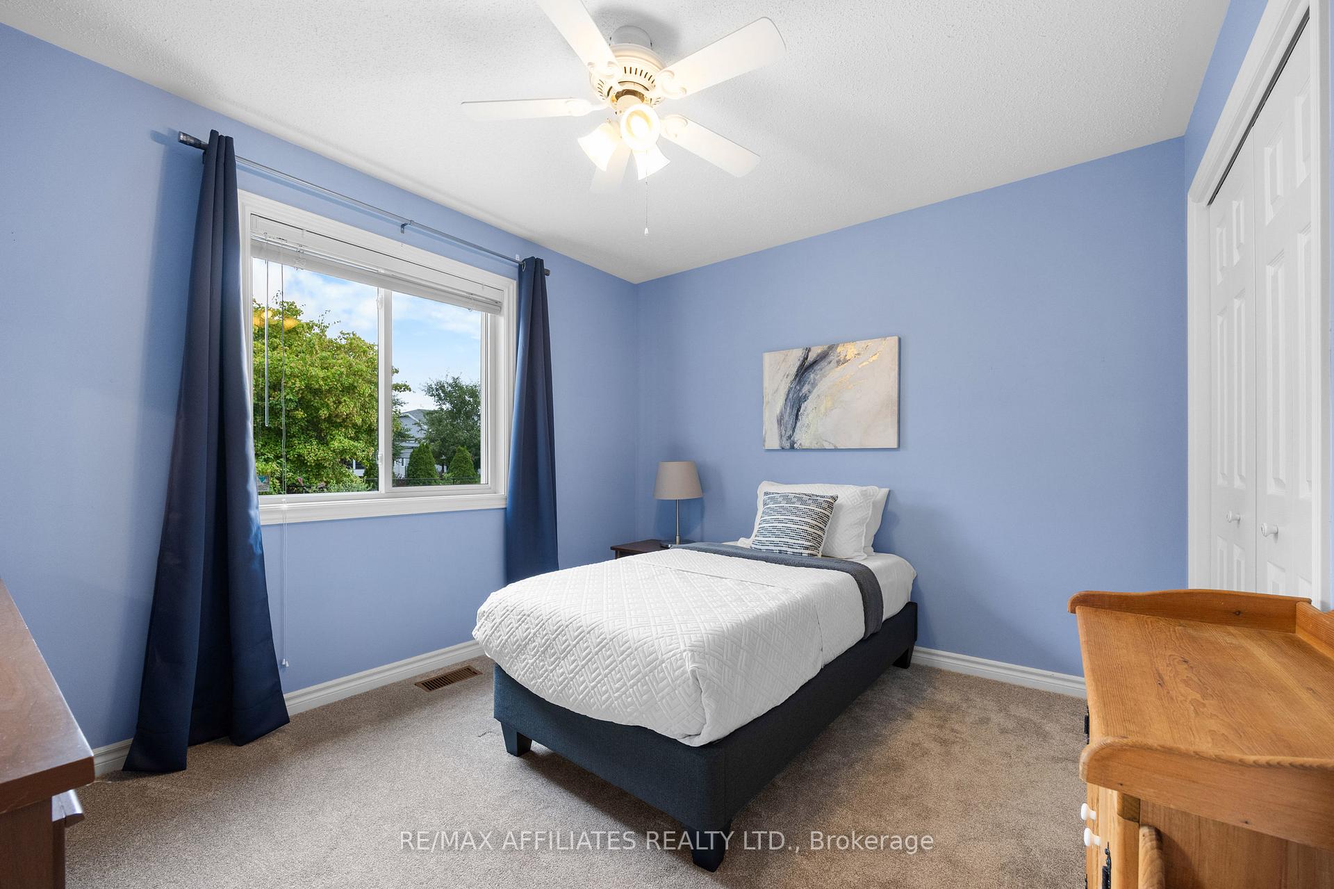 Photo 17 of 74 Decaria Boulevard, Perth — HOMEH