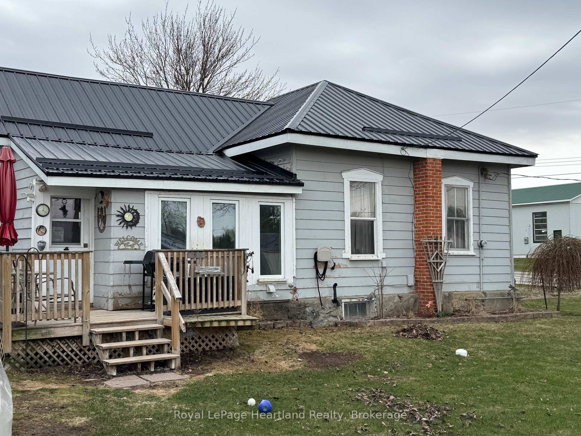 Photo 14 of 663 Josephine Street, North Huron, Wingham — HOMEH