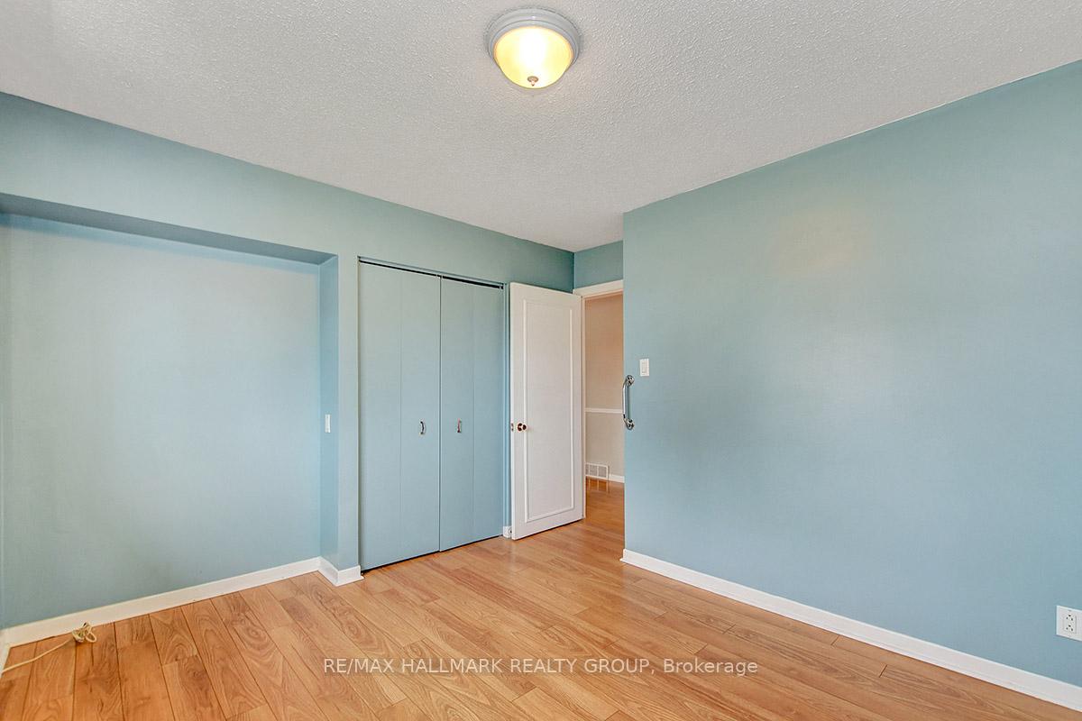 Photo 20 of 1134 Maisonneuve Street, Ottawa, Convent Glen South — HOMEH