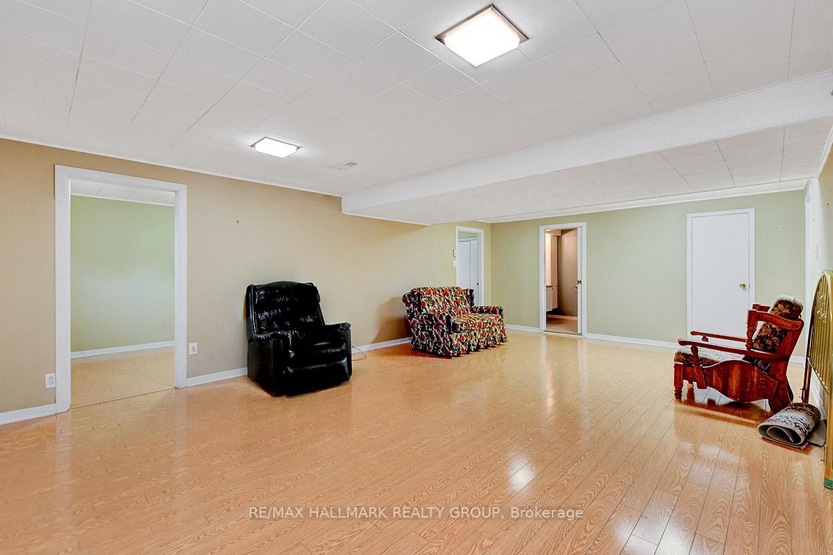 Photo 27 of 1134 Maisonneuve Street, Ottawa, Convent Glen South — HOMEH