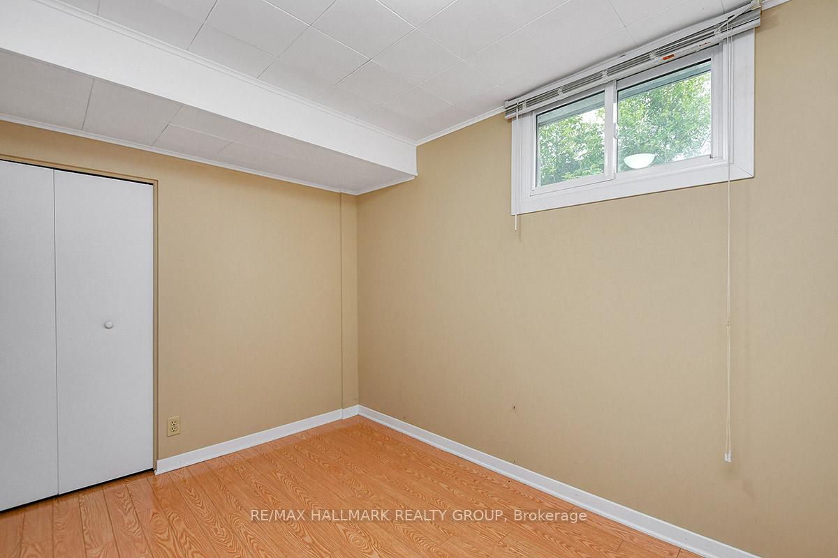 Photo 33 of 1134 Maisonneuve Street, Ottawa, Convent Glen South — HOMEH