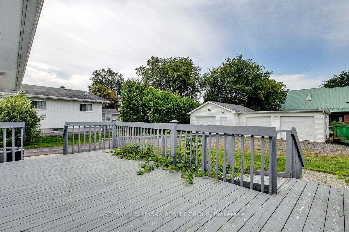 Photo 41 of 1134 Maisonneuve Street, Ottawa, Convent Glen South — HOMEH