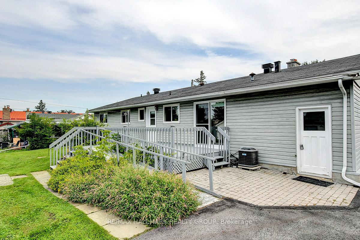 Photo 43 of 1134 Maisonneuve Street, Ottawa, Convent Glen South — HOMEH
