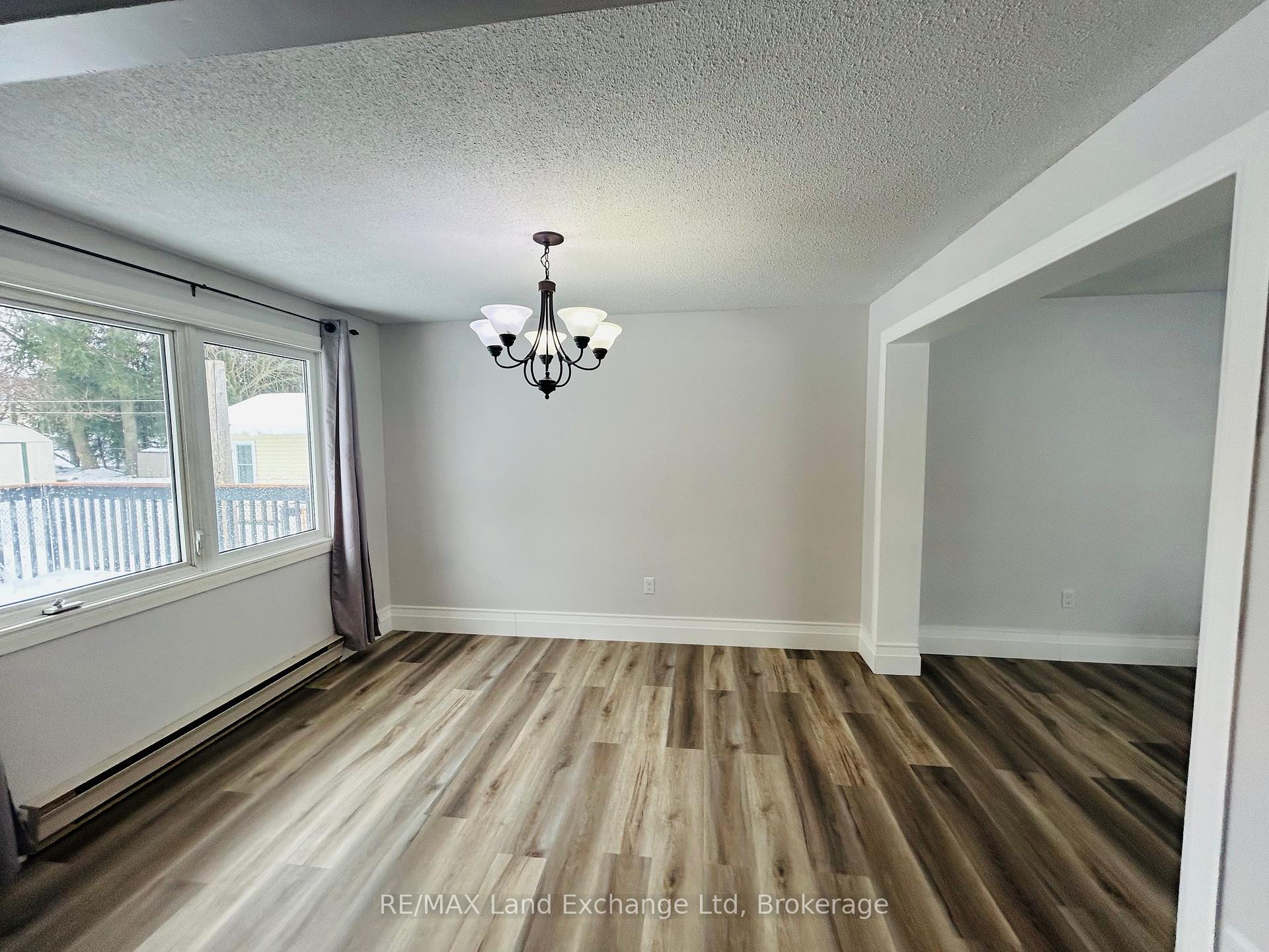 Photo 10 of 455 Highland Drive, North Huron, Wingham — HOMEH