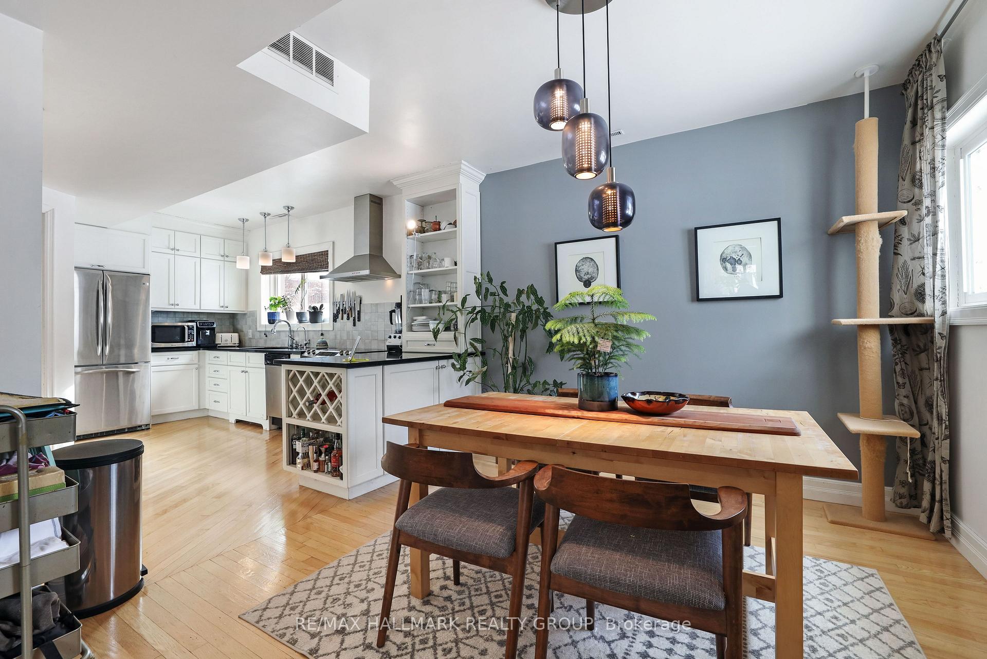 Photo 30 of 208 - 210 Renouf Avenue, Ottawa, Overbrook — HOMEH
