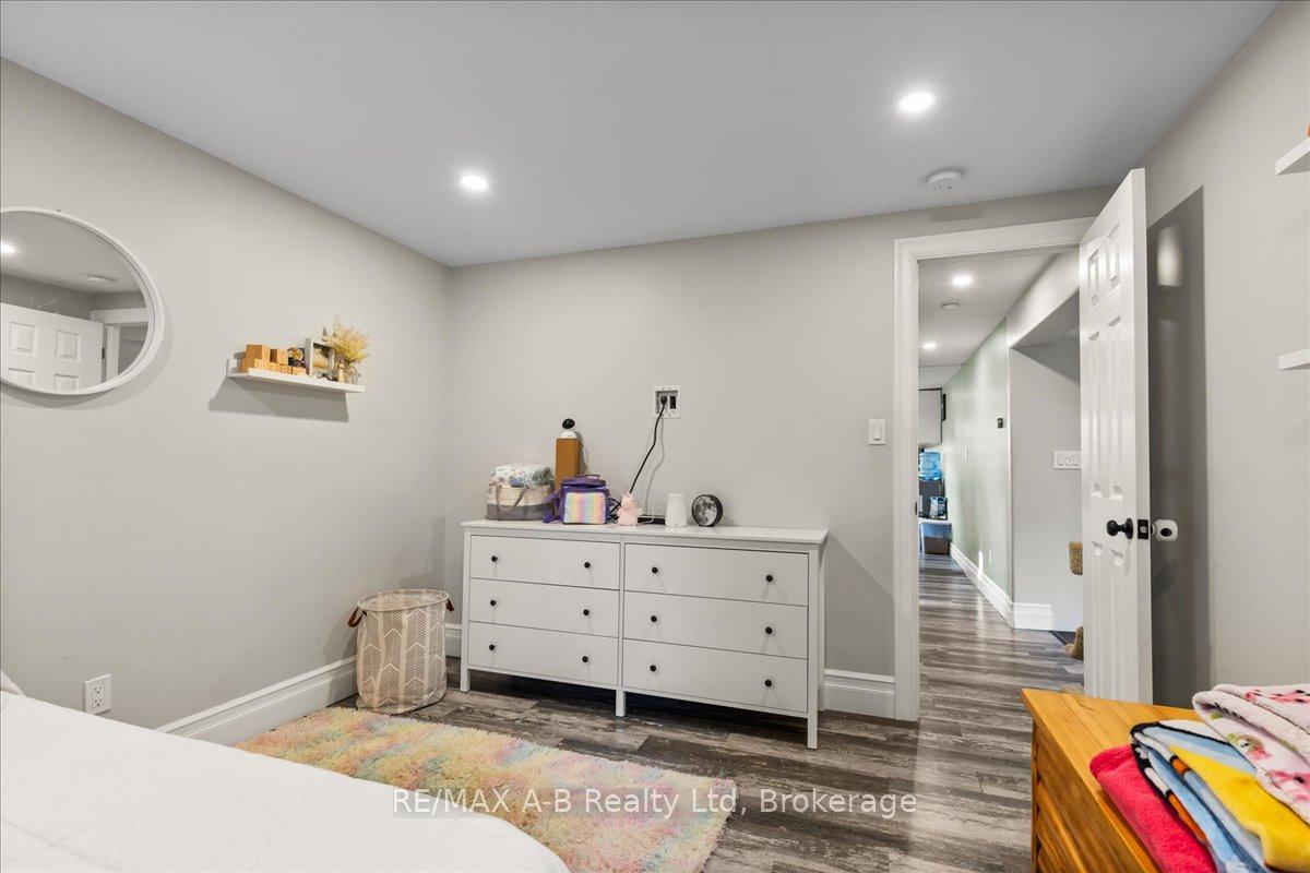 Photo 18 of 138 Ash Street, Perth East, Crystal Lake — HOMEH