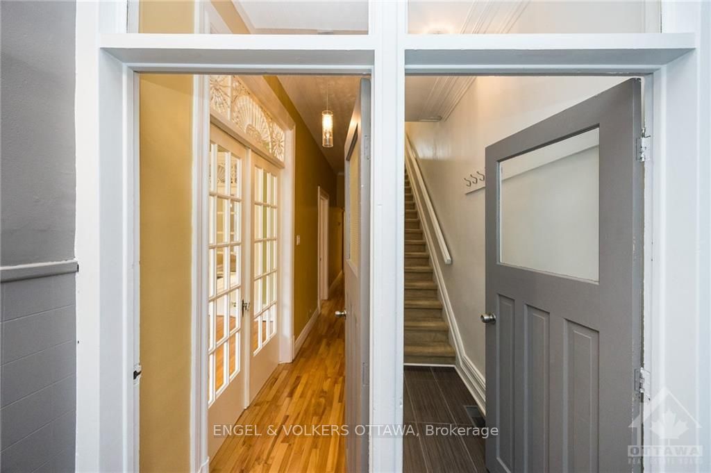 Photo 3 of 458 Mcleod Street, Ottawa, Ottawa Centre — HOMEH