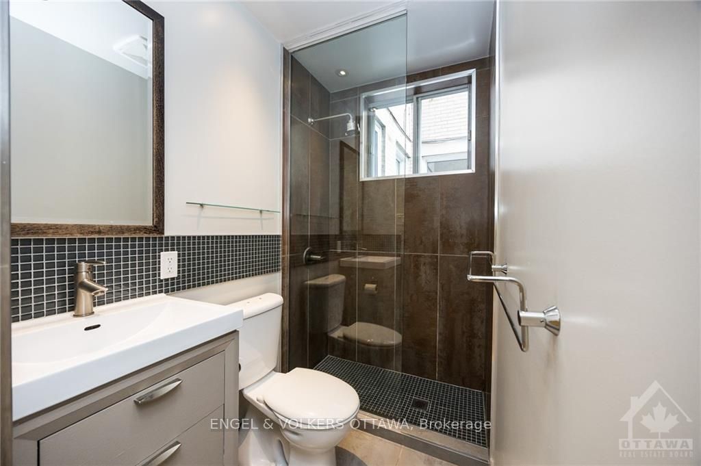 Photo 11 of 458 Mcleod Street, Ottawa, Ottawa Centre — HOMEH