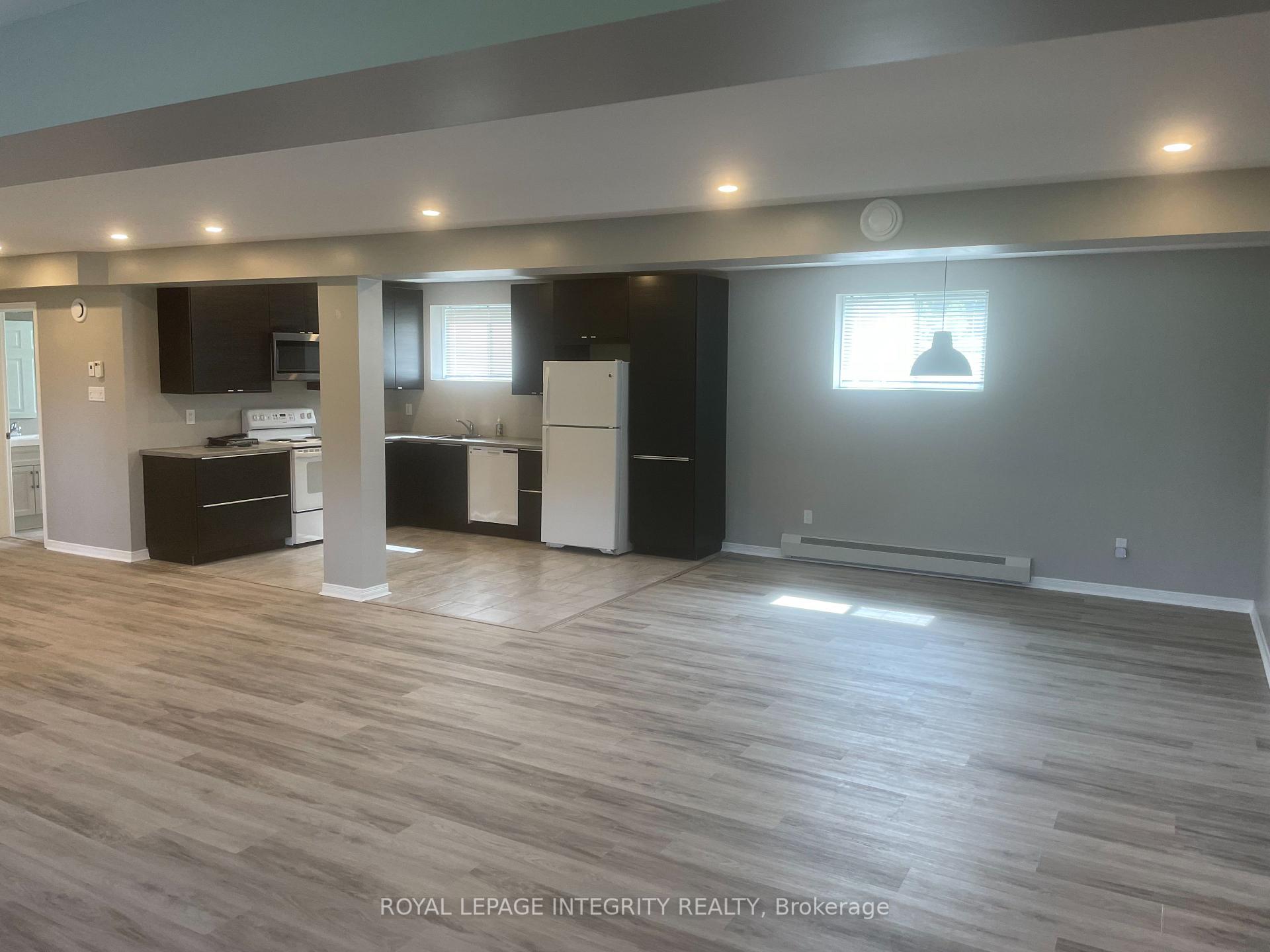Photo 4 of 1862 Emmett Road, Ottawa, Cumberland West — HOMEH