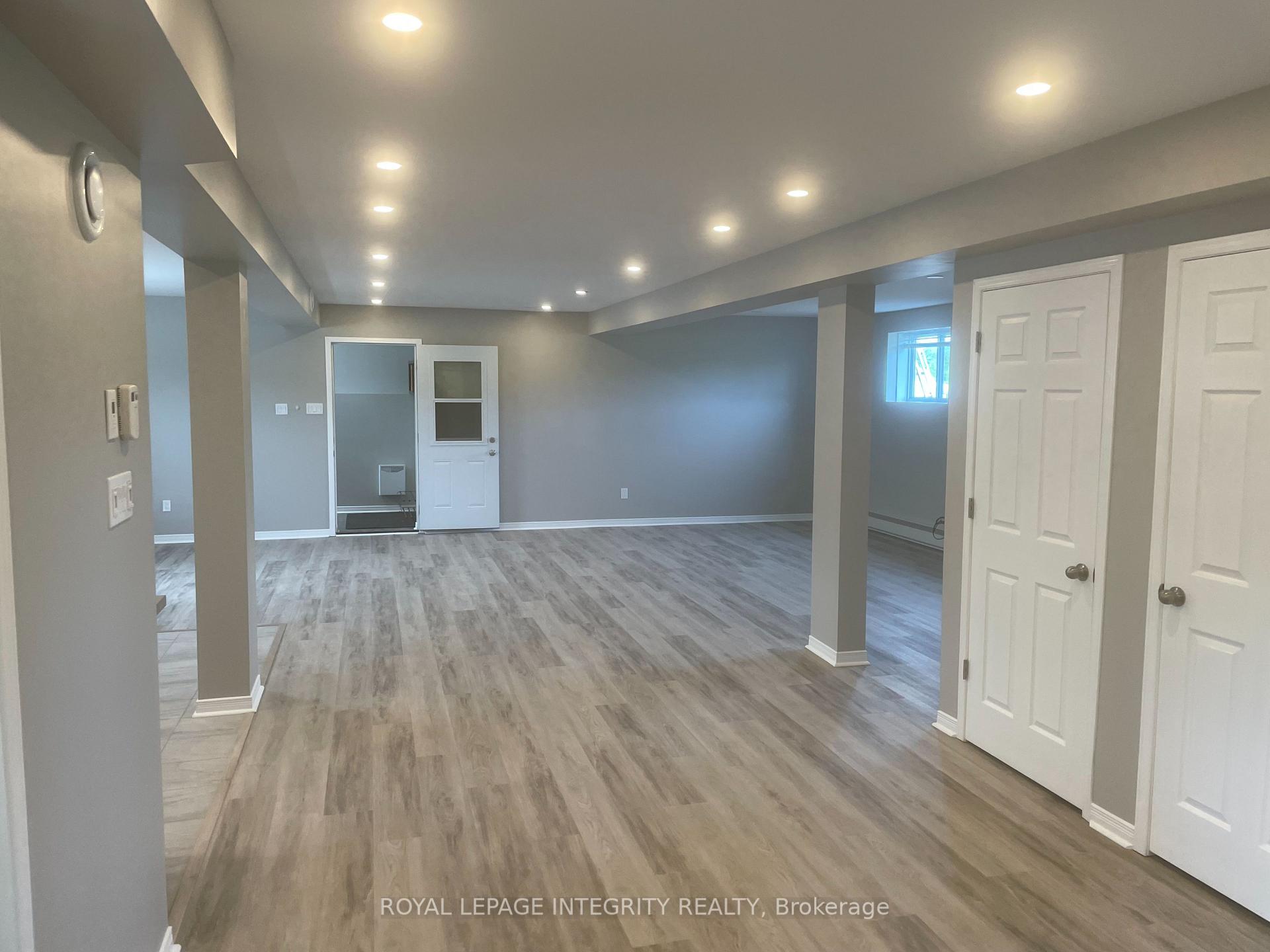 Photo 5 of 1862 Emmett Road, Ottawa, Cumberland West — HOMEH