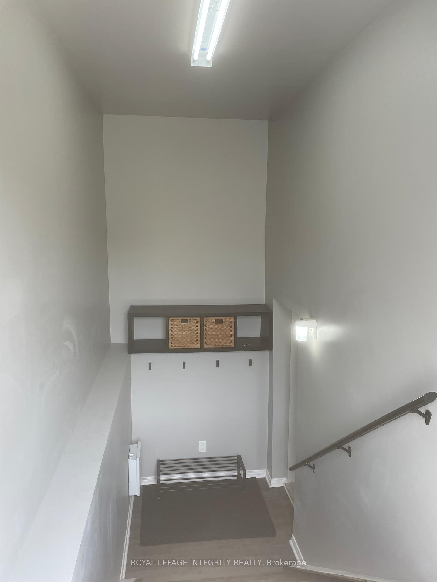 Photo 17 of 1862 Emmett Road, Ottawa, Cumberland West — HOMEH