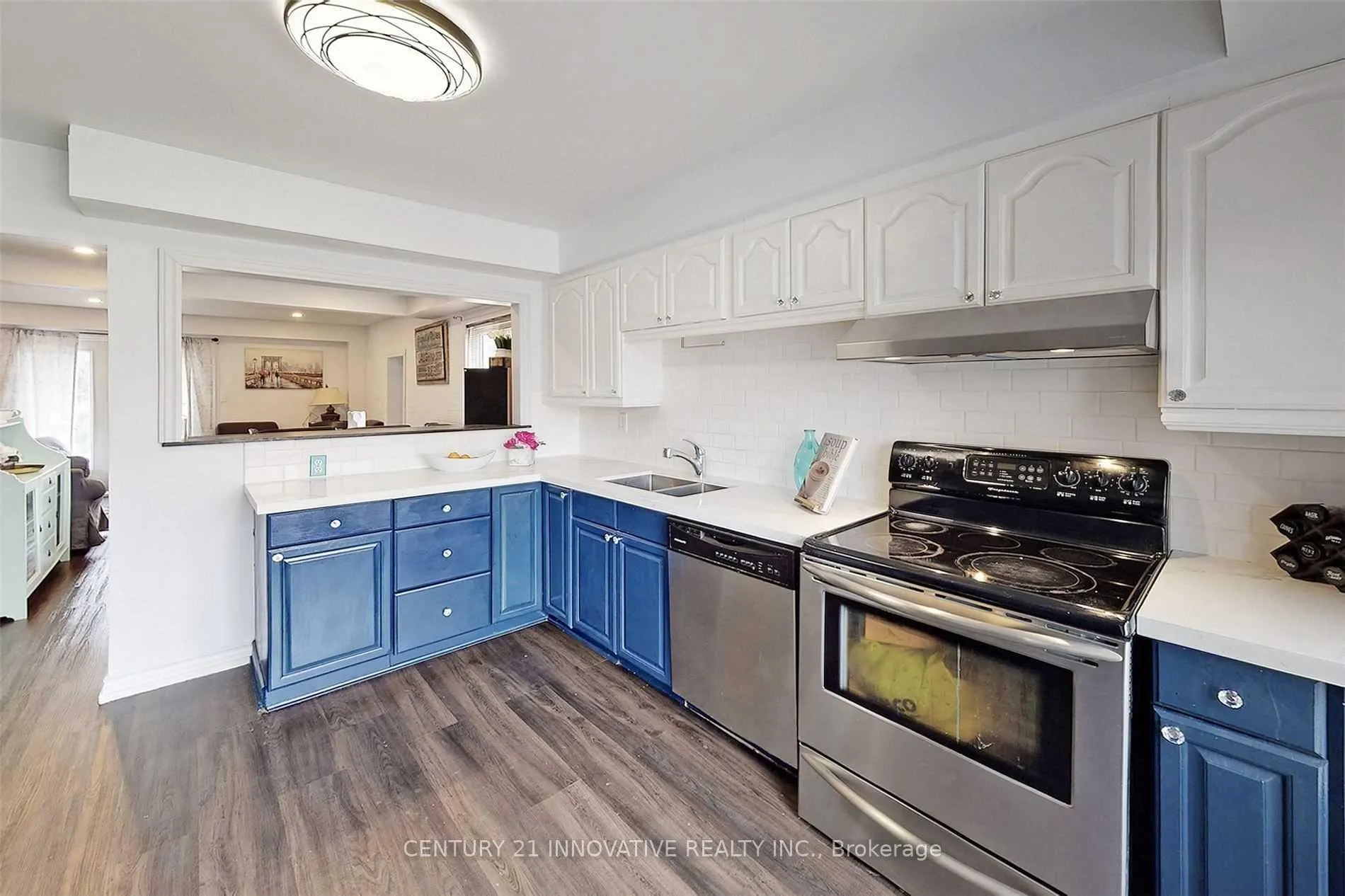 Photo 4 of 77 Glovers Road, Oshawa, Samac — HOMEH