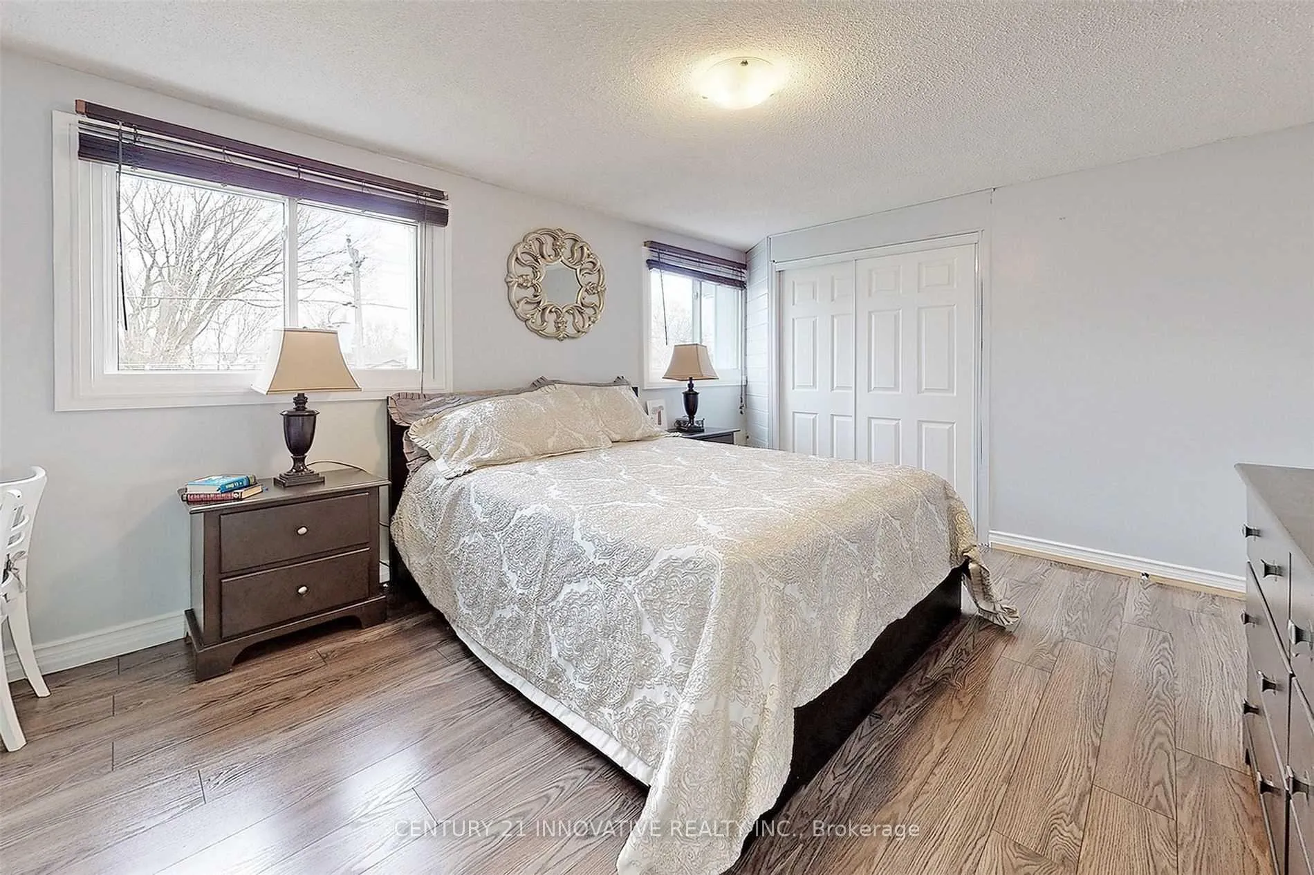 Photo 5 of 77 Glovers Road, Oshawa, Samac — HOMEH
