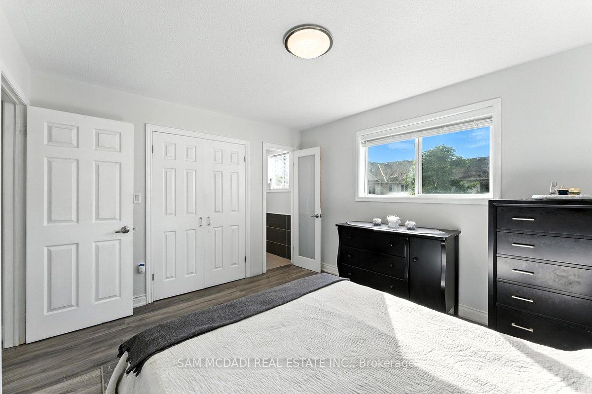 Photo 13 of 1062 Cooper Avenue, Milton, Beaty — HOMEH