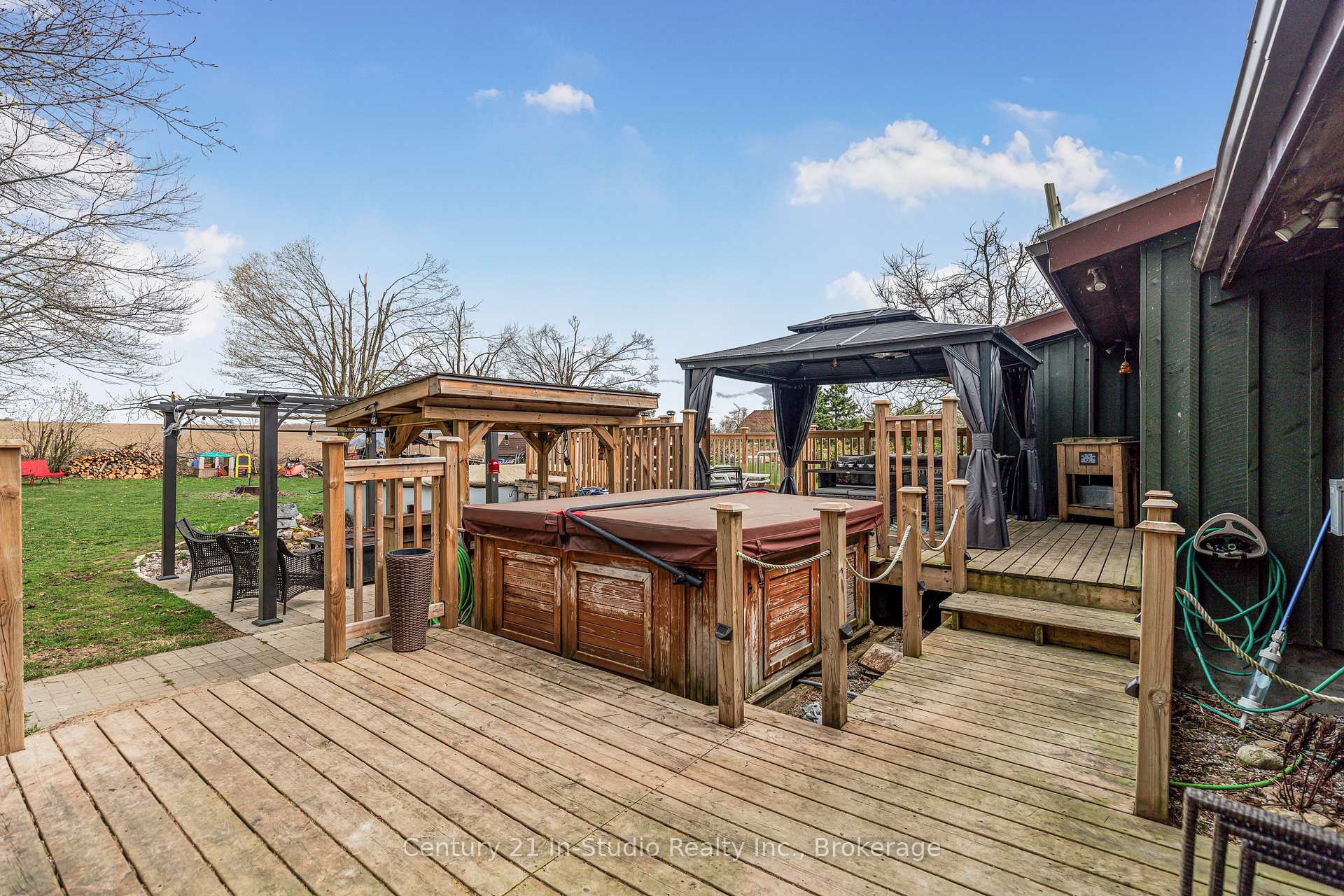 Photo 12 of 706161 Dufferin County Road 21, Mulmur, Rural Mulmur — HOMEH