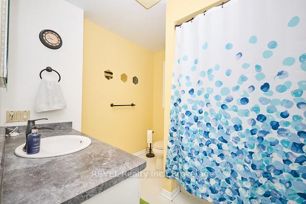 Photo 16 of 69 Rolling Meadows Boulevard S, Pelham, Fonthill — HOMEH