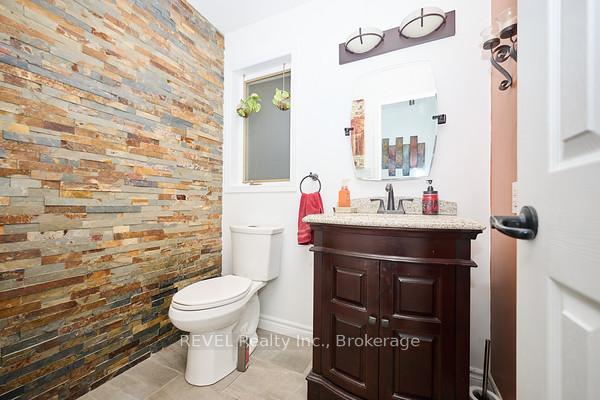 Photo 22 of 69 Rolling Meadows Boulevard S, Pelham, Fonthill — HOMEH