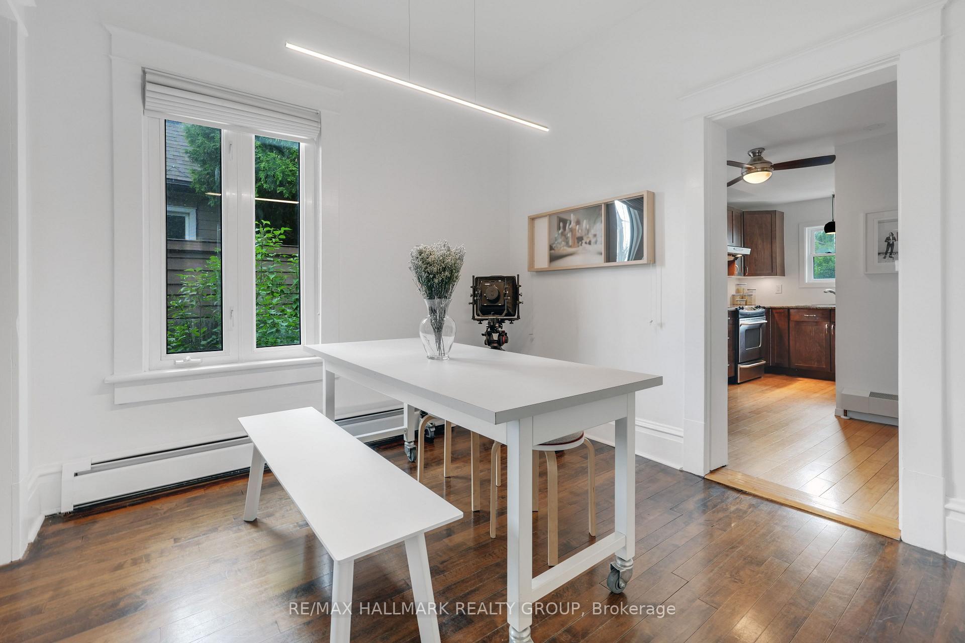 Photo 15 of 35 Queen Mary Street, Ottawa, Overbrook — HOMEH