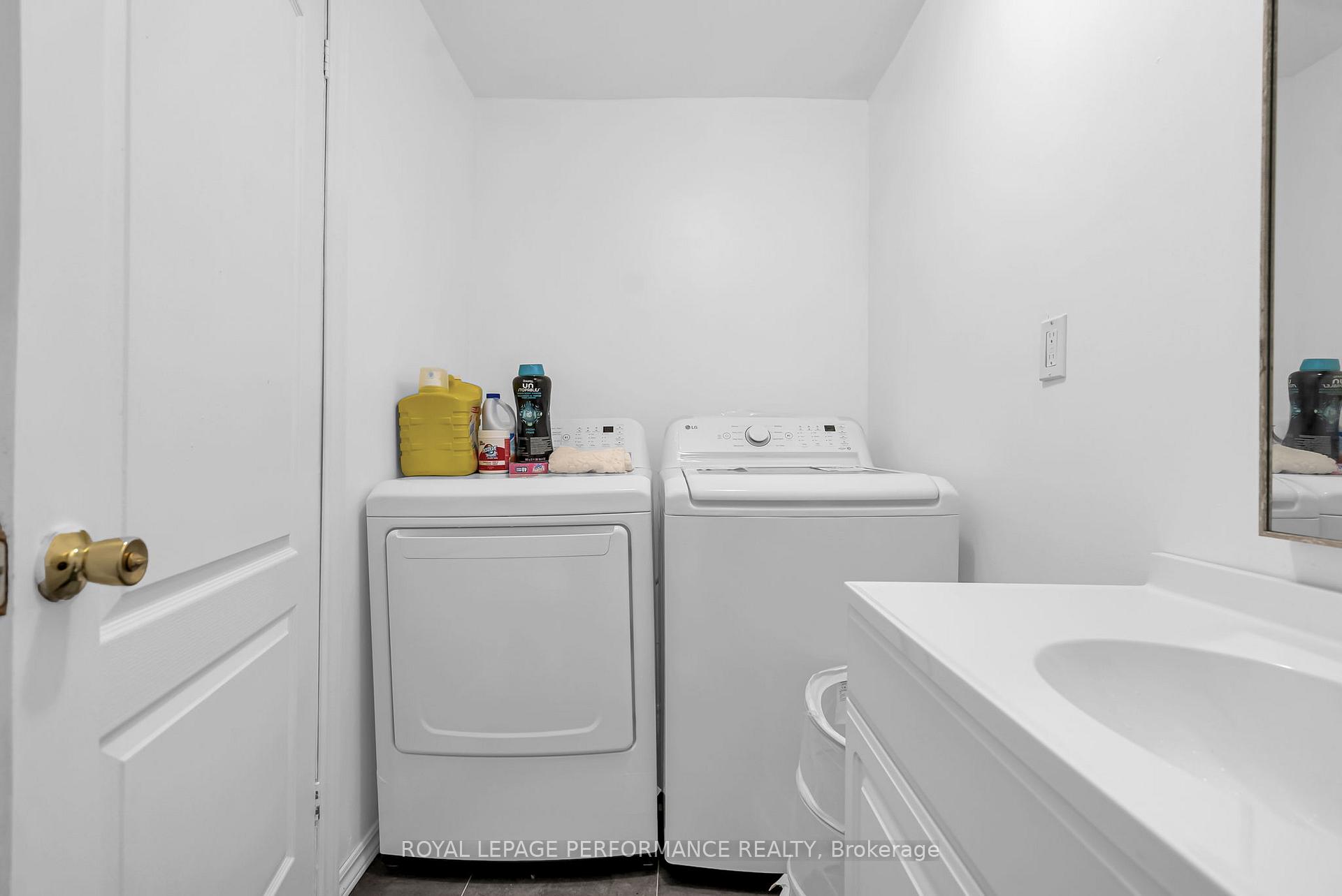 Photo 18 of 149 Dominion Street S, North Glengarry, Alexandria — HOMEH