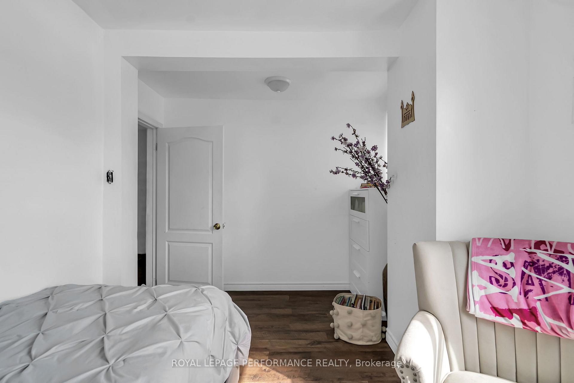 Photo 26 of 149 Dominion Street S, North Glengarry, Alexandria — HOMEH